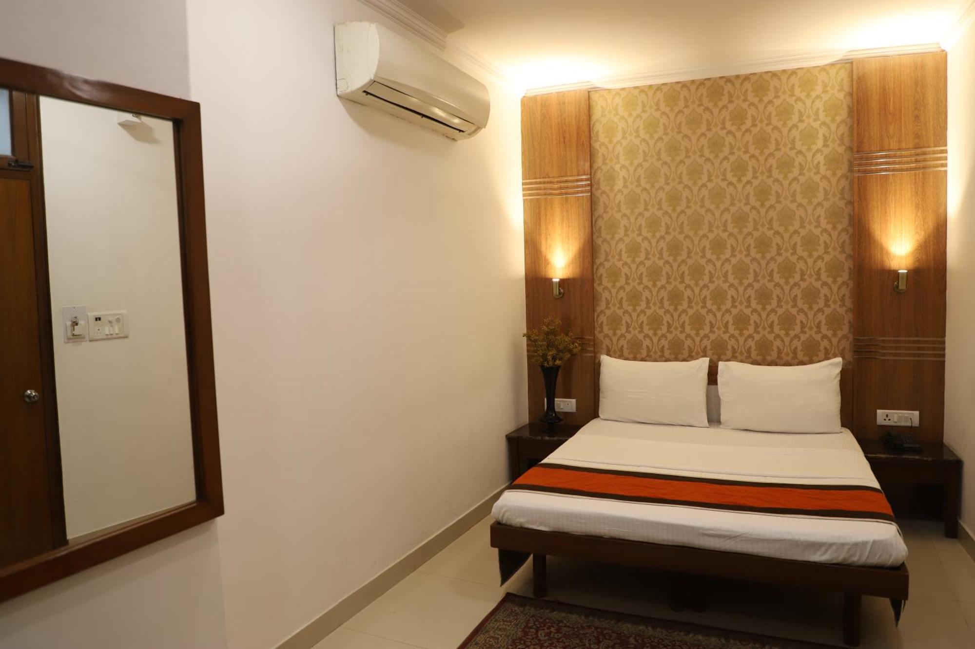 Airport Hotel Neu-Delhi Exterior foto