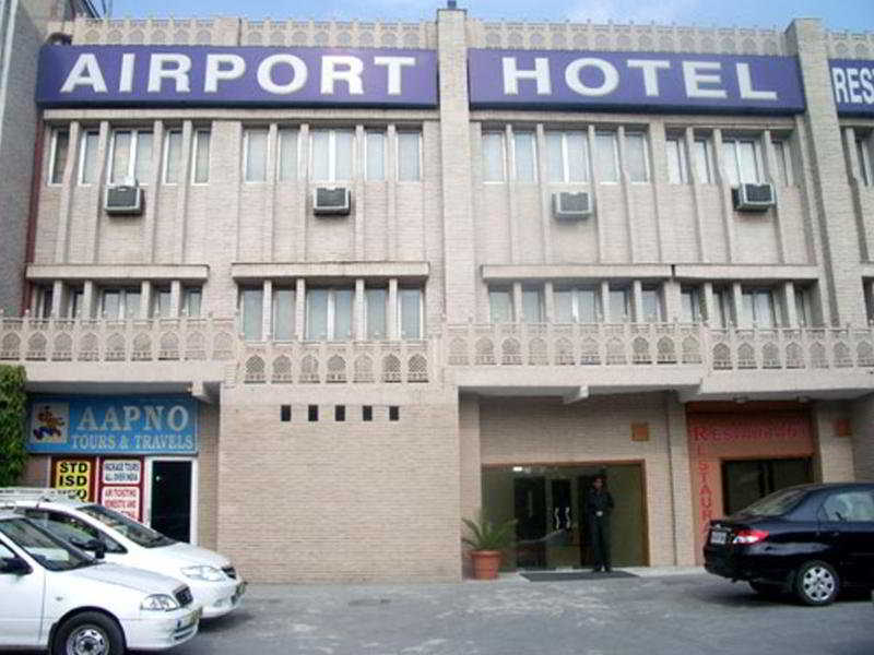 Airport Hotel Neu-Delhi Exterior foto